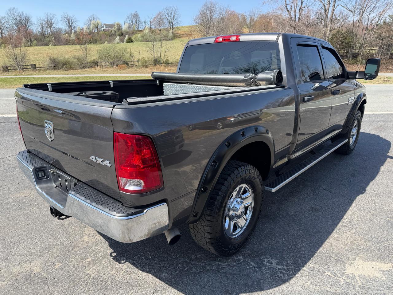 RAM 2500 Tradesman 4WD 2015
