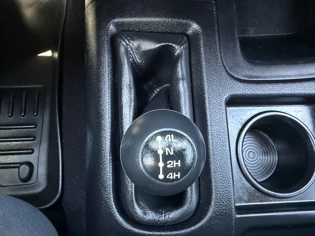 RAM 2500 Tradesman 4WD 2015