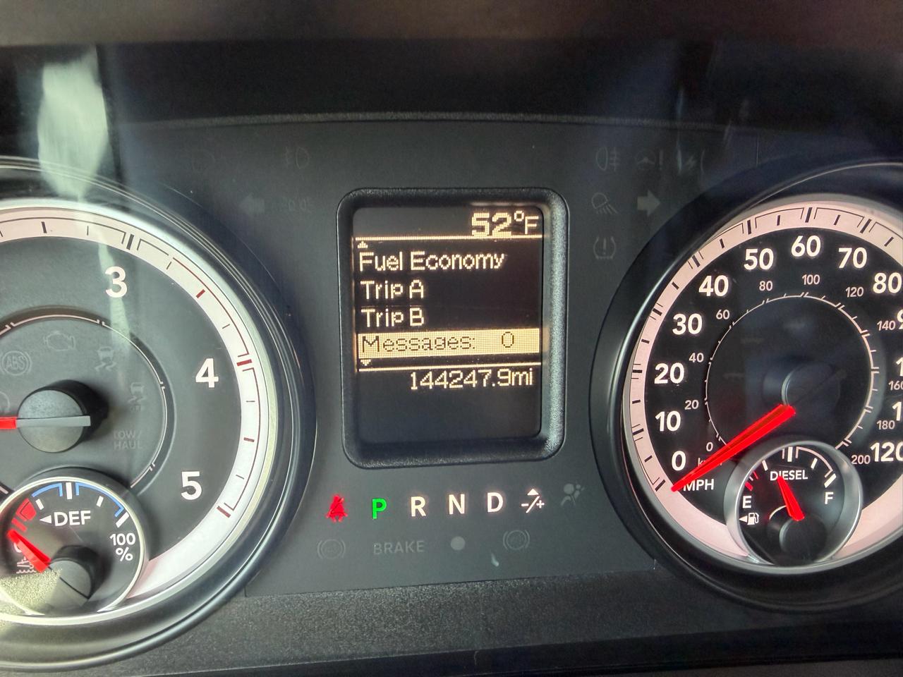 RAM 2500 Tradesman 4WD 2015