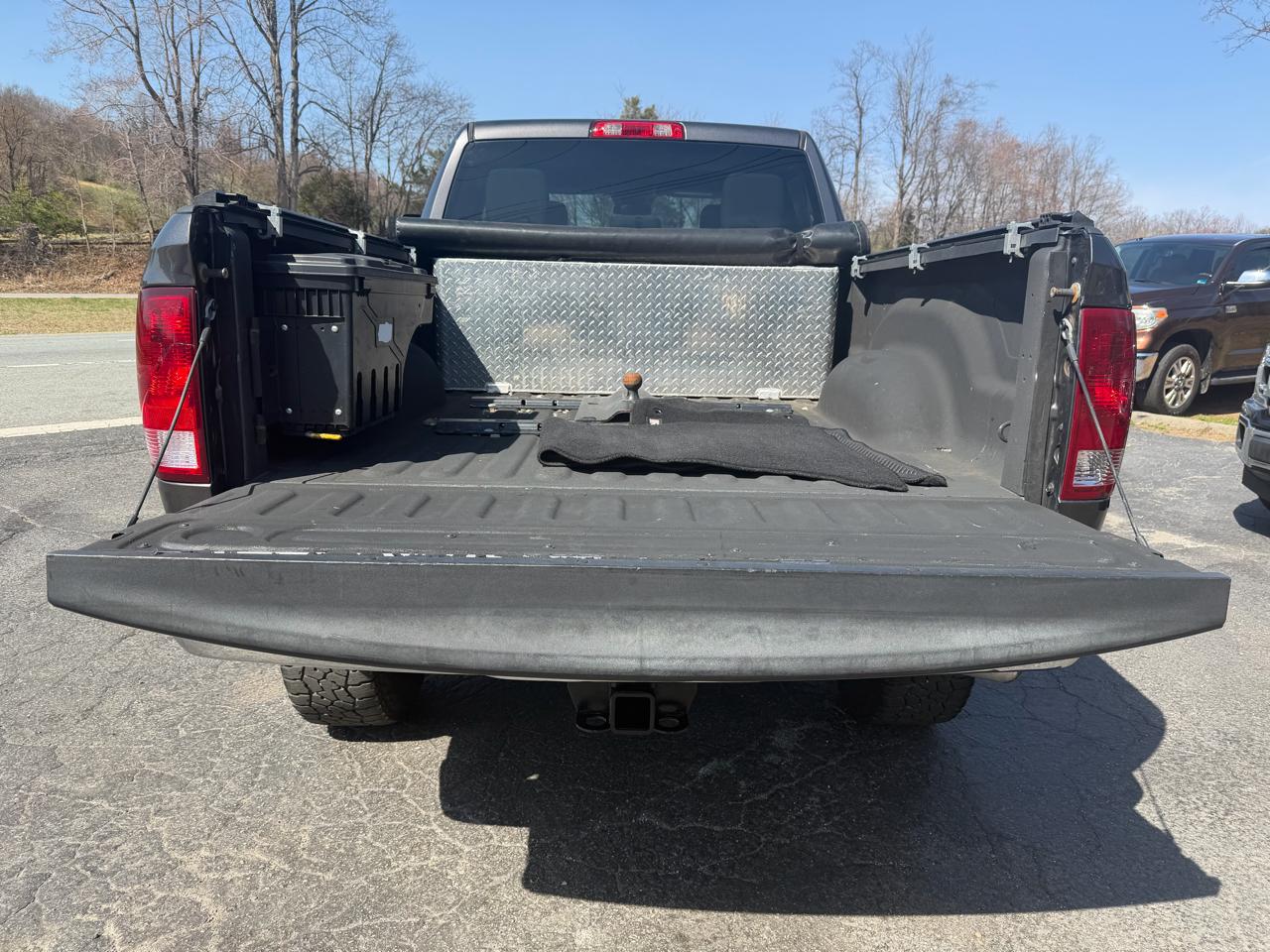 RAM 2500 Tradesman 4WD 2015