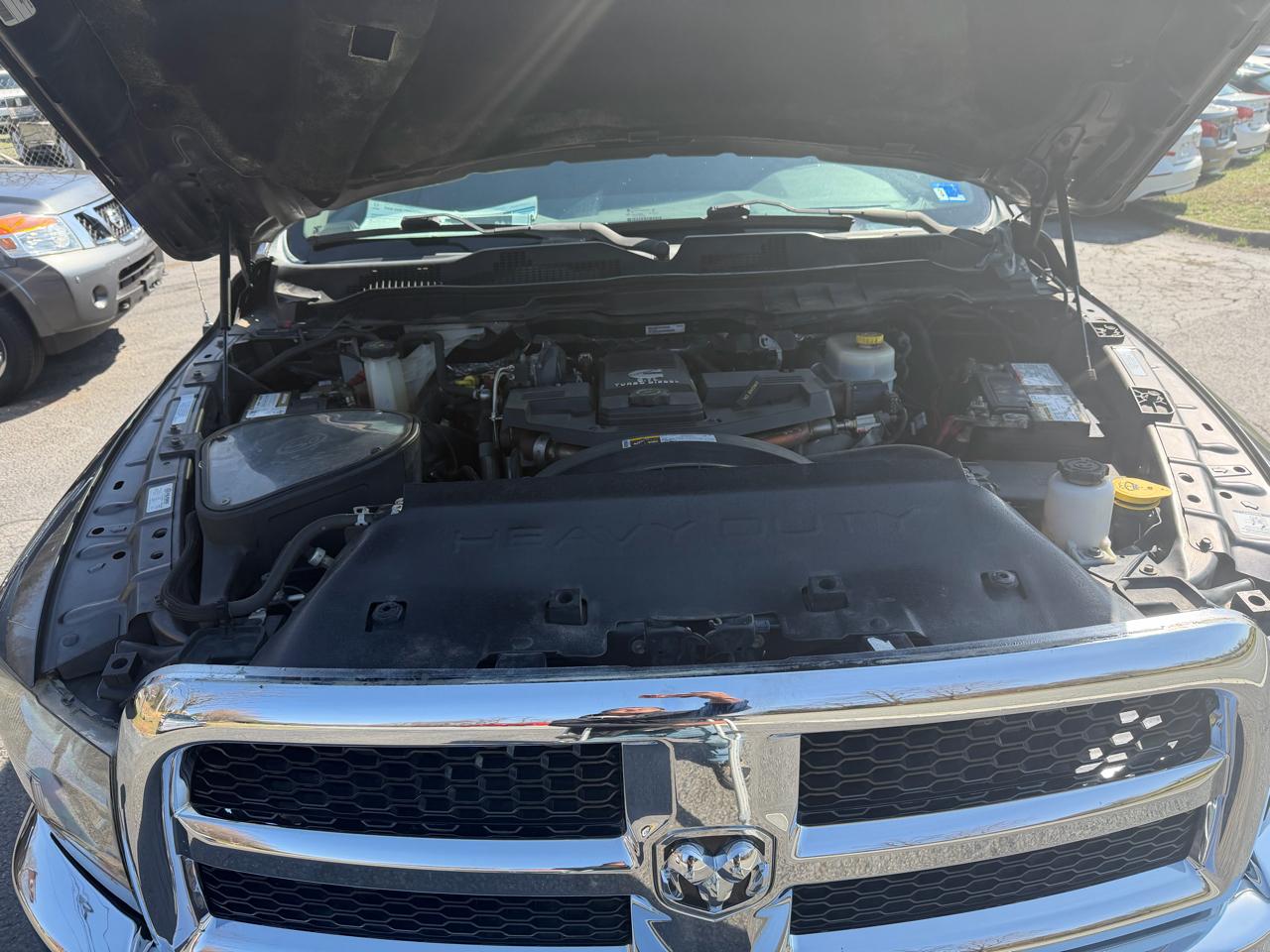 RAM 2500 Tradesman 4WD 2015