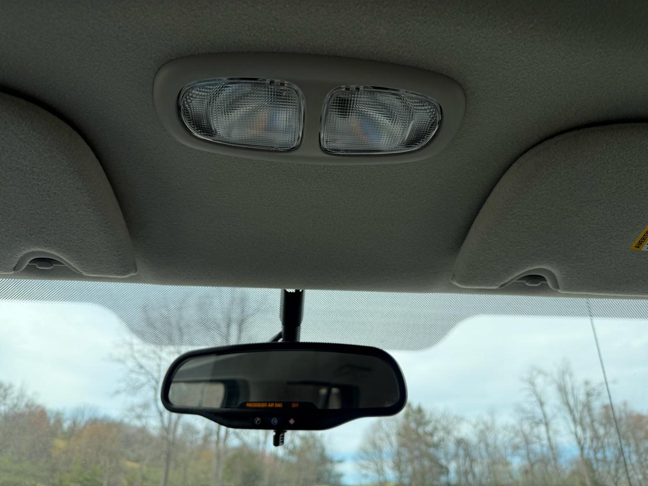 GMC Envoy 4dr 4WD SLE 2005