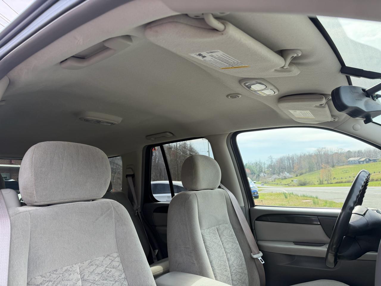 GMC Envoy 4dr 4WD SLE 2005