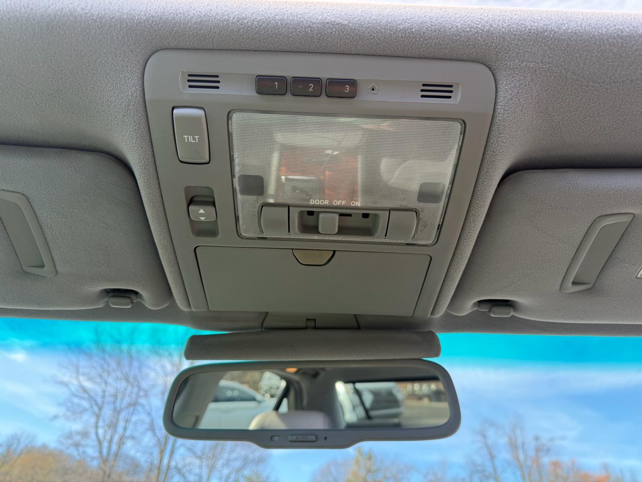 Lexus LS 430 4D Sedan 2006