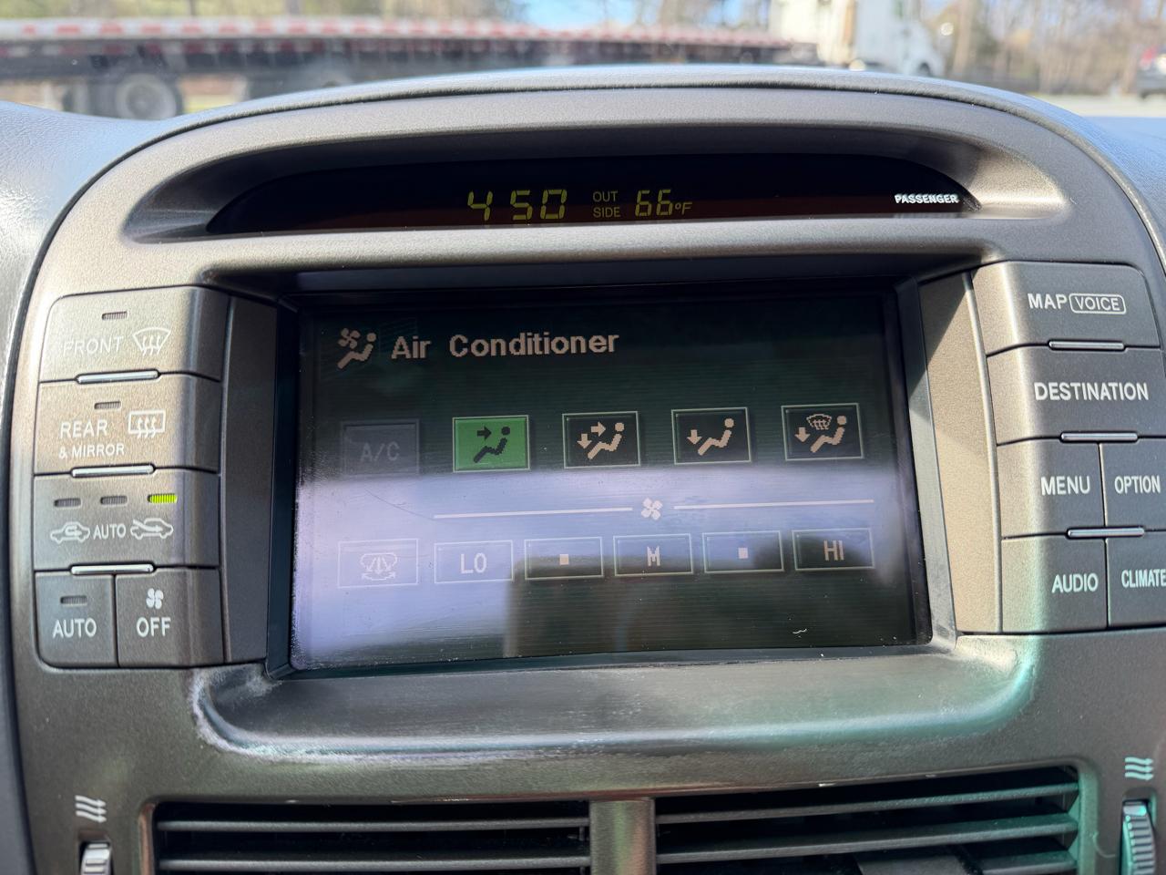 Lexus LS 430 4D Sedan 2006