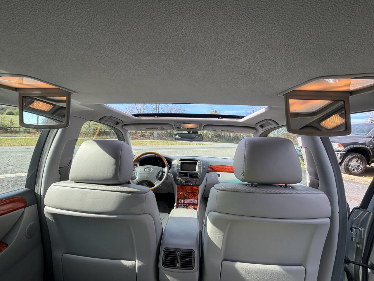 Lexus LS 430 4D Sedan 2006