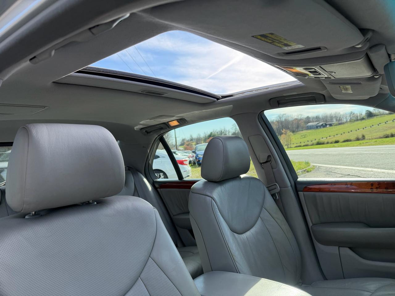 Lexus LS 430 4D Sedan 2006