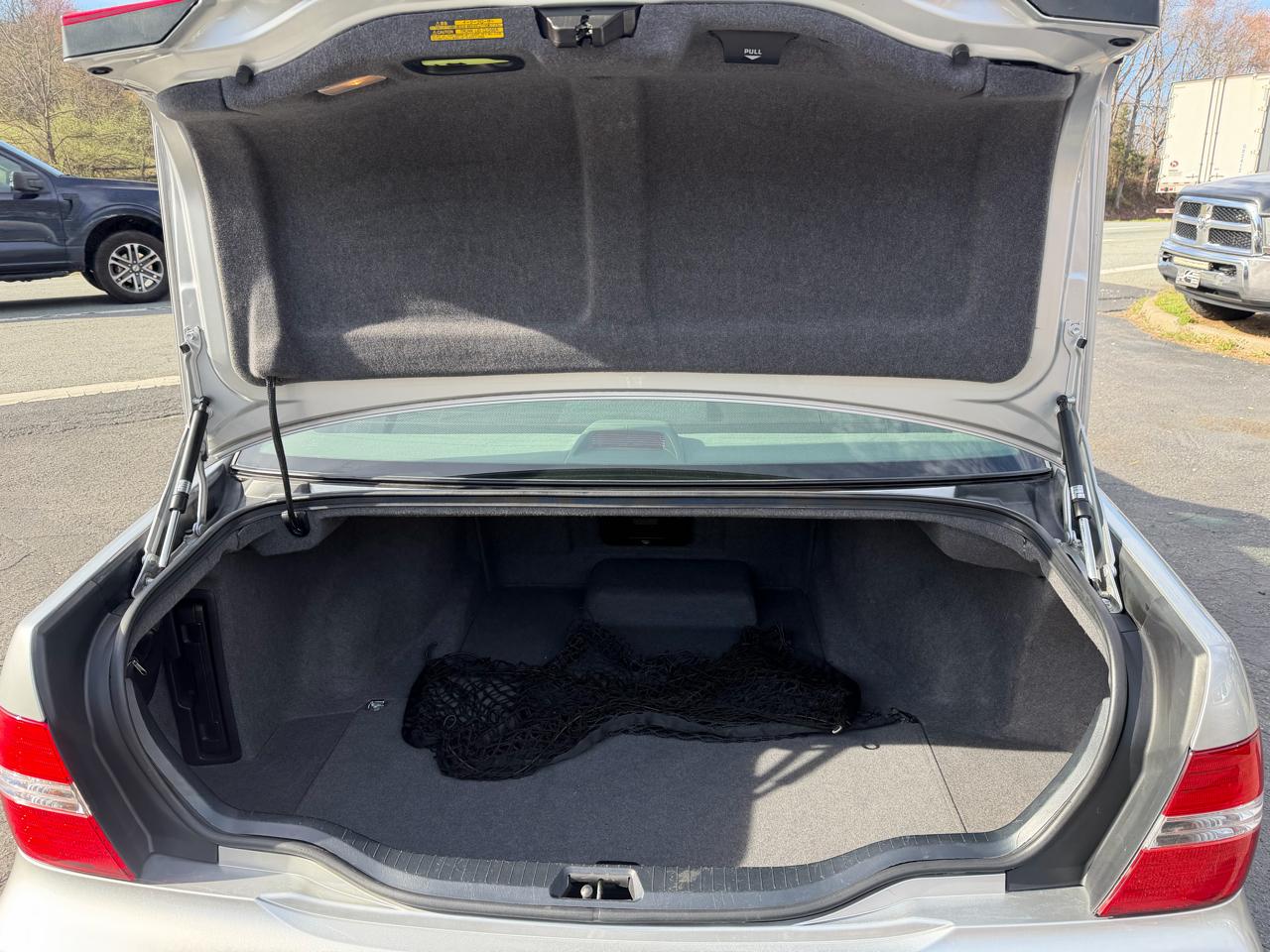 Lexus LS 430 4D Sedan 2006