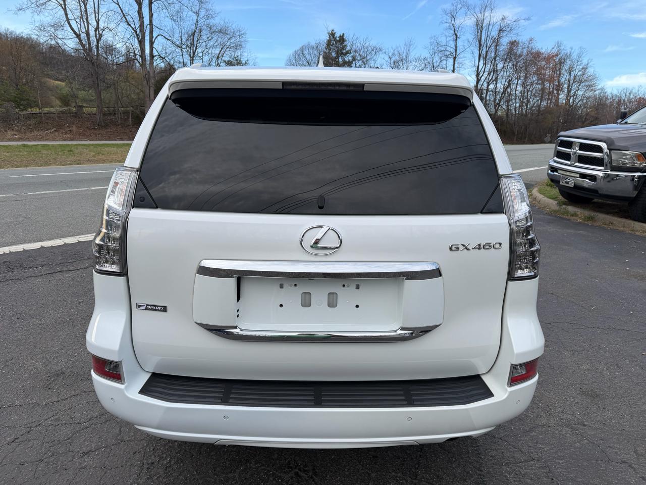 Lexus GX 460 Premium 4D SUV 4WD 2016