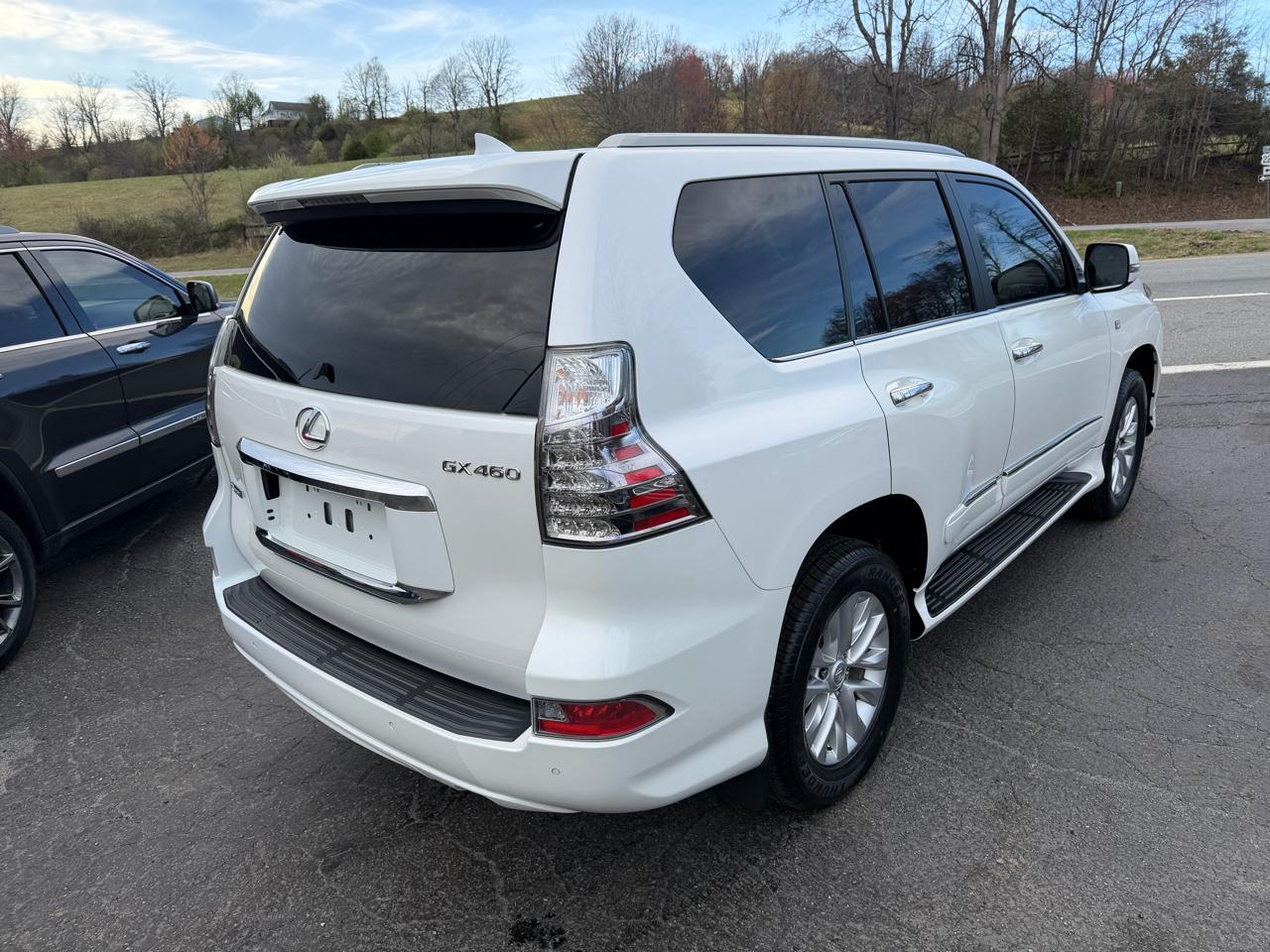 Lexus GX 460 Premium 4D SUV 4WD 2016