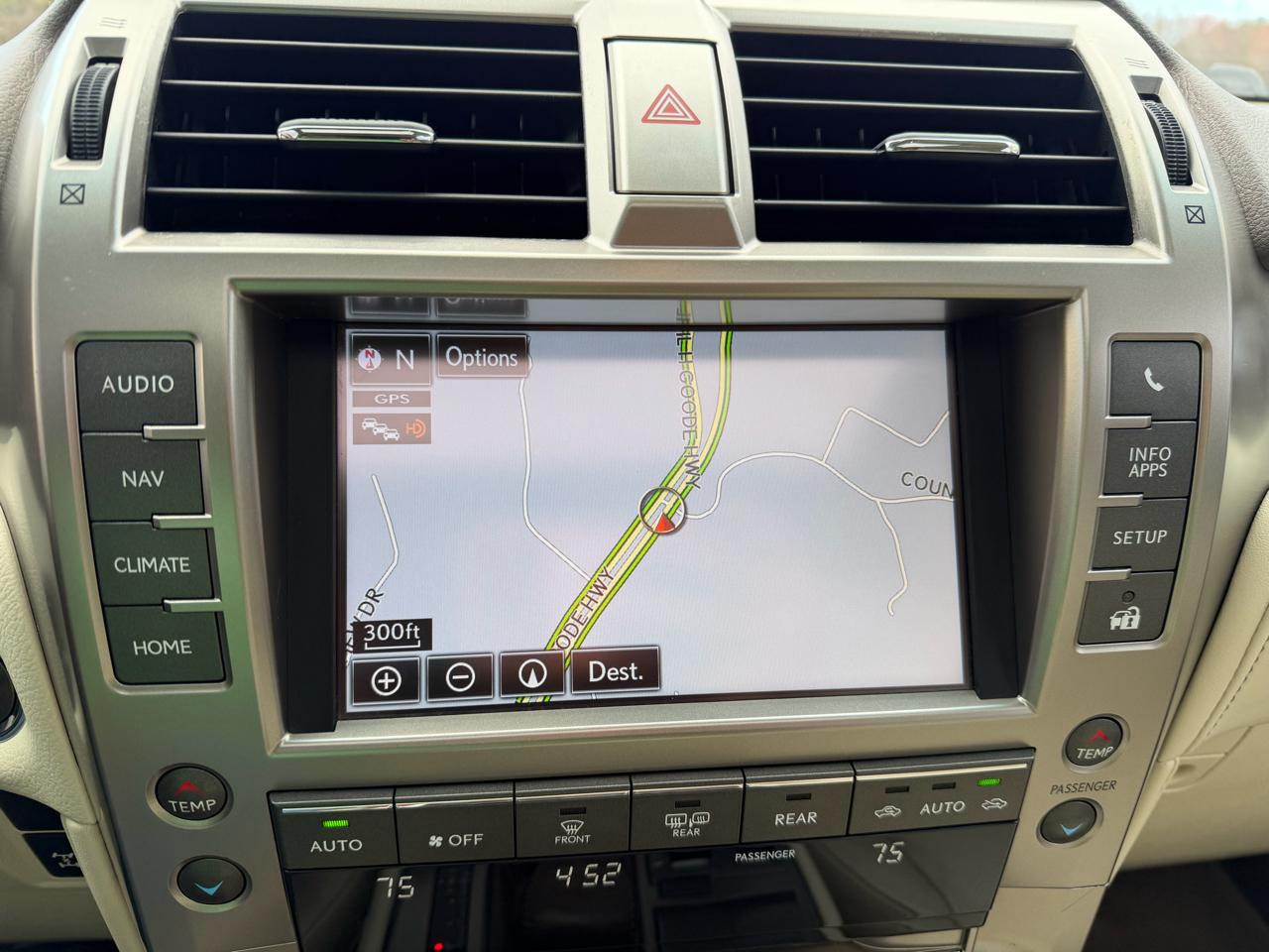 Lexus GX 460 Premium 4D SUV 4WD 2016