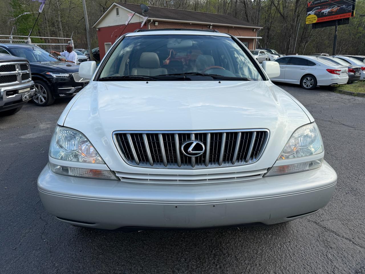 Lexus RX 300 4dr SUV 4WD 2001