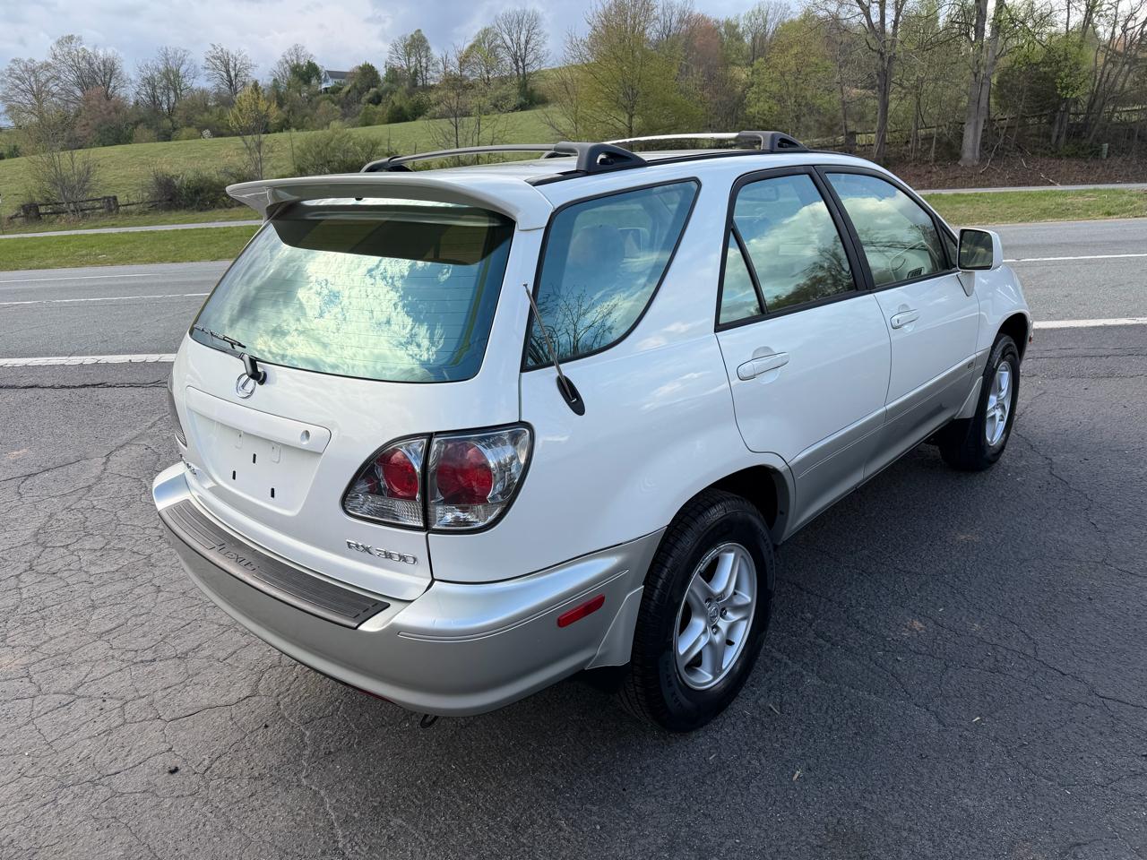 Lexus RX 300 4dr SUV 4WD 2001