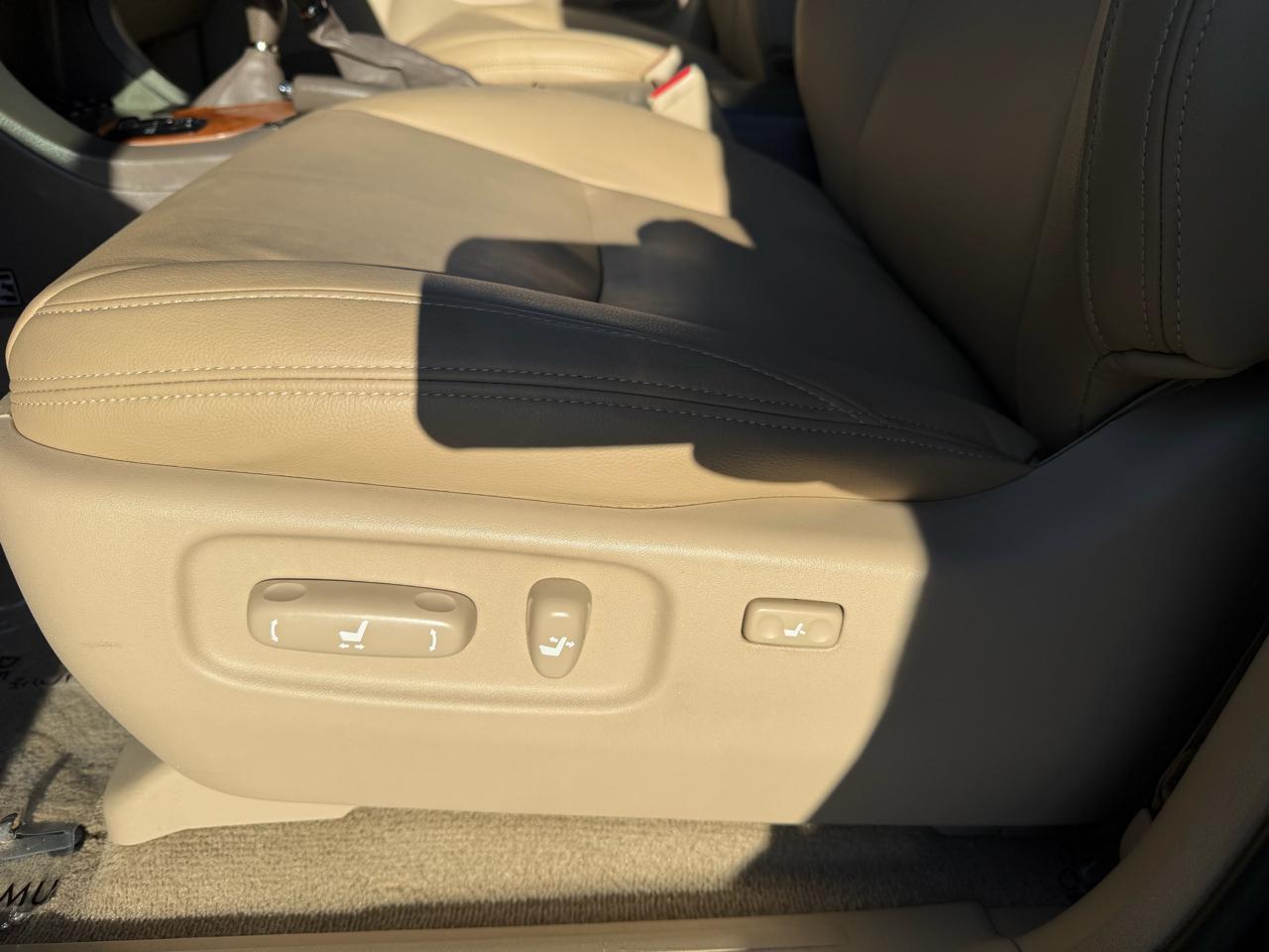 Lexus GX 470 4dr SUV 4WD 2003