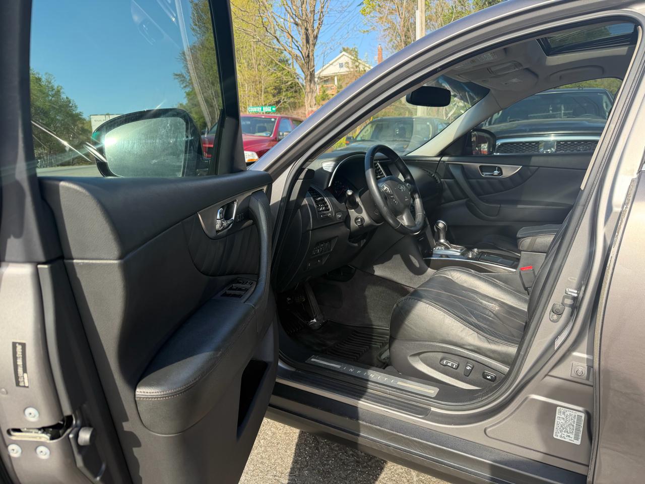 Infiniti FX35 AWD 4dr 2010