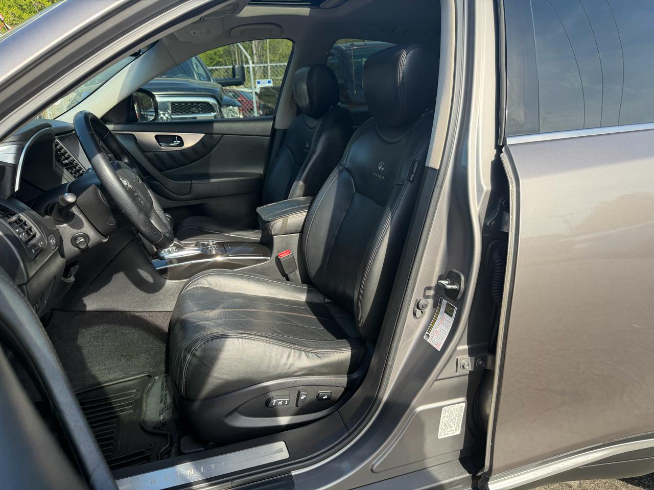 Infiniti FX35 AWD 4dr 2010