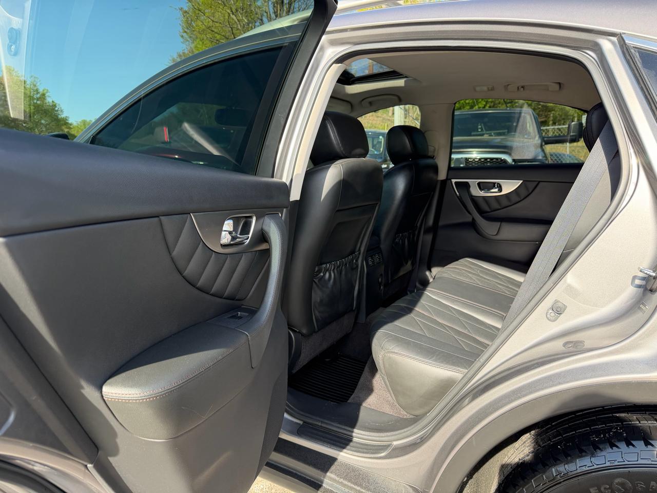 Infiniti FX35 AWD 4dr 2010