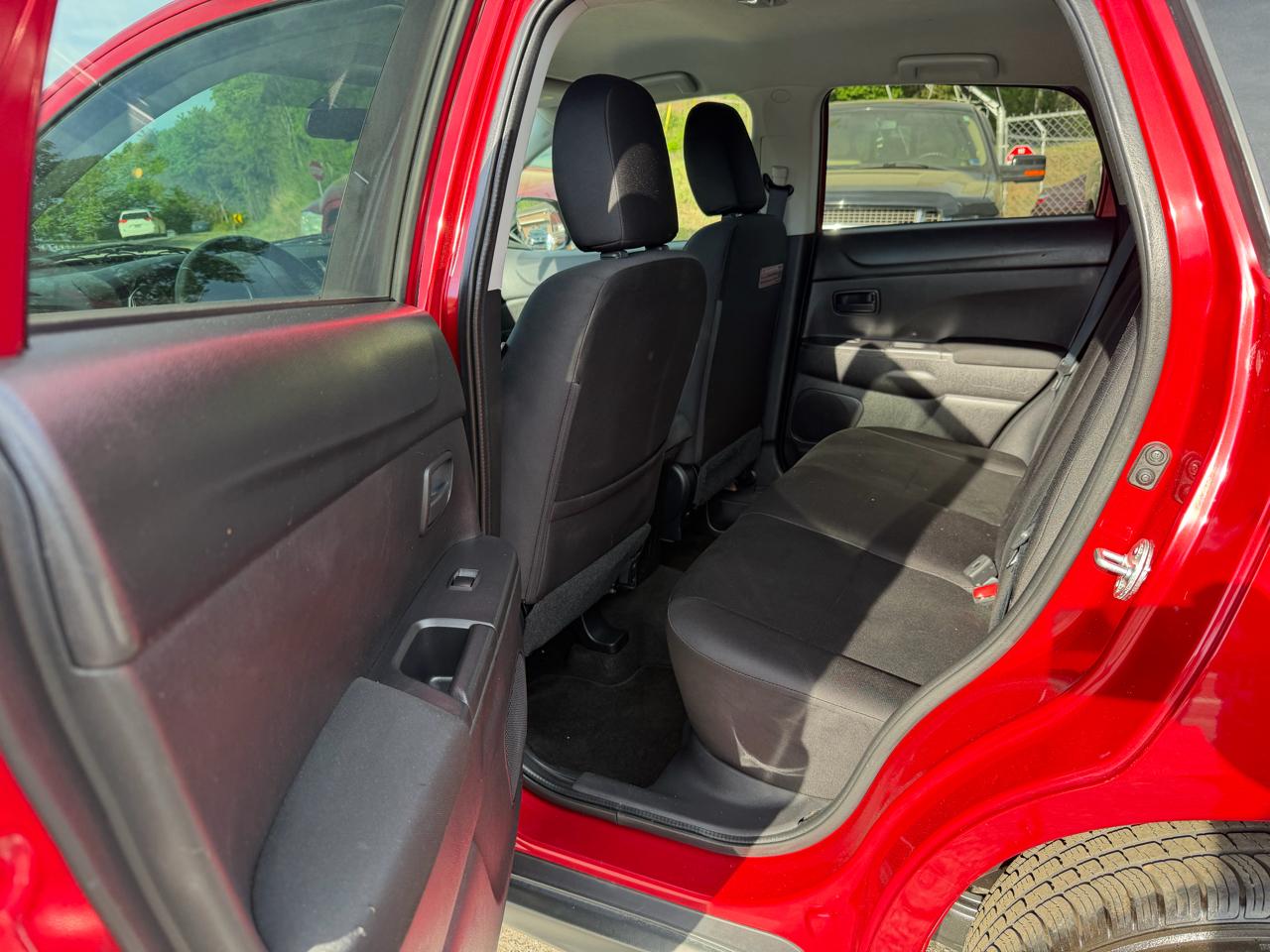 Mitsubishi Outlander Sport SE 4WD 2015