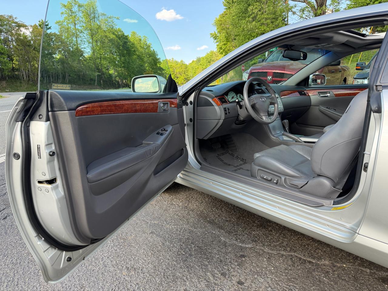 Toyota Camry Solara SLE V6 2006