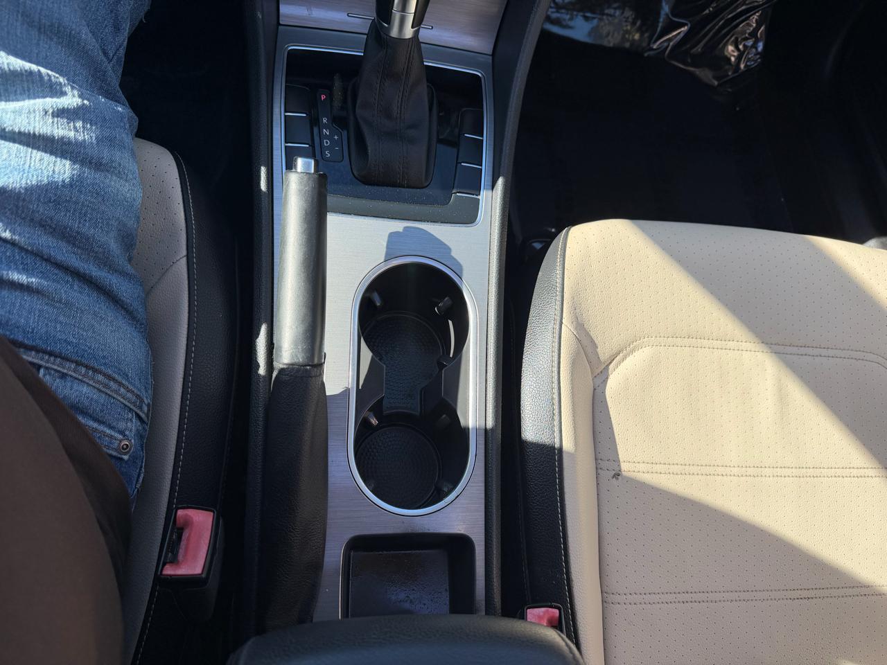 Volkswagen Passat TDI SEL Premium 2014