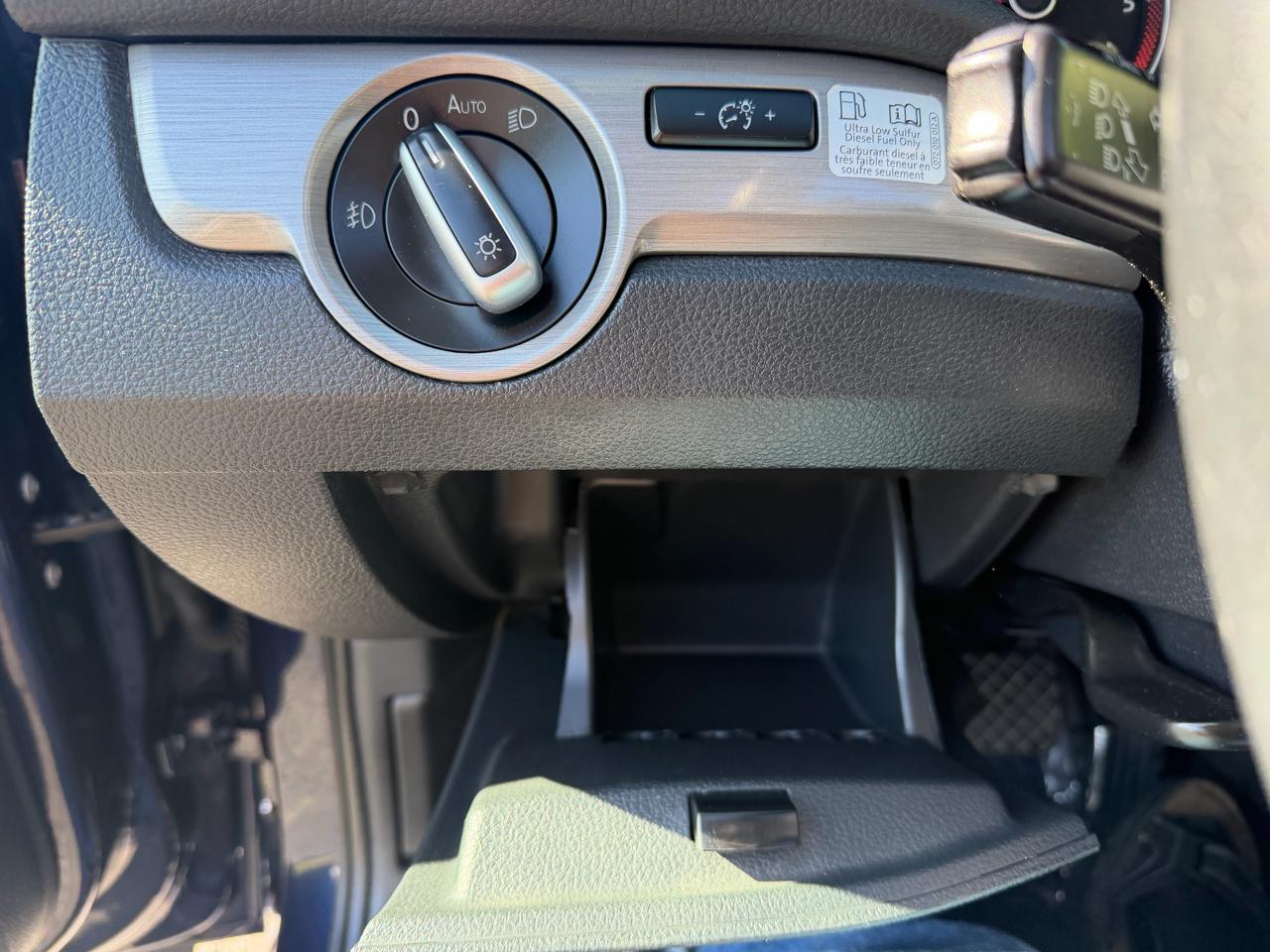 Volkswagen Passat TDI SEL Premium 2014