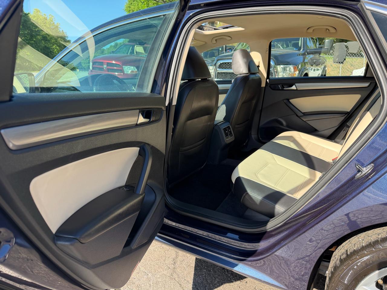 Volkswagen Passat TDI SEL Premium 2014