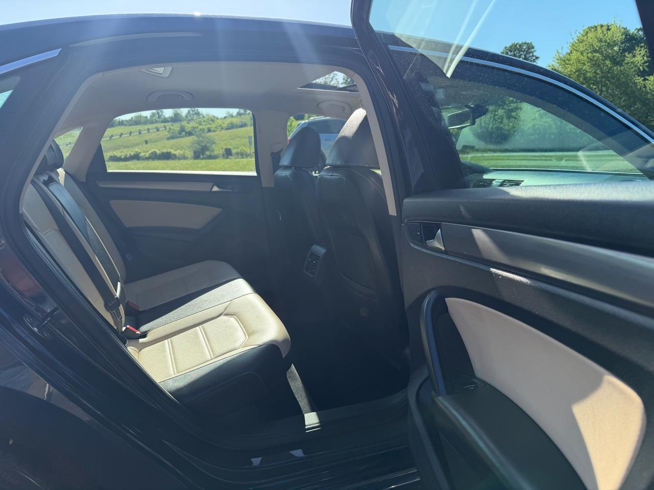 Volkswagen Passat TDI SEL Premium 2014