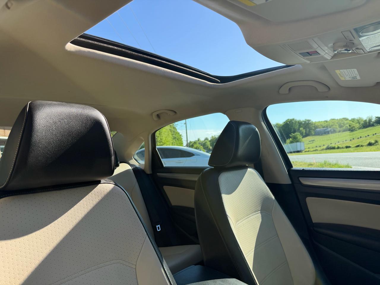 Volkswagen Passat TDI SEL Premium 2014