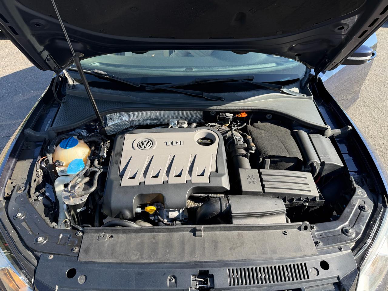 Volkswagen Passat TDI SEL Premium 2014