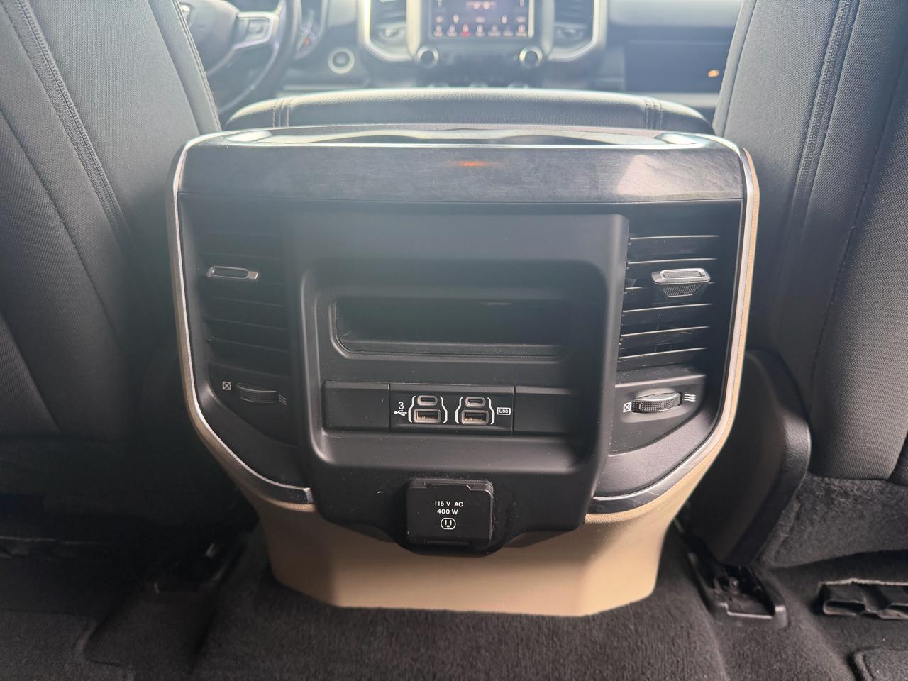RAM 1500 Big Horn Crew Cab 4WD 2019