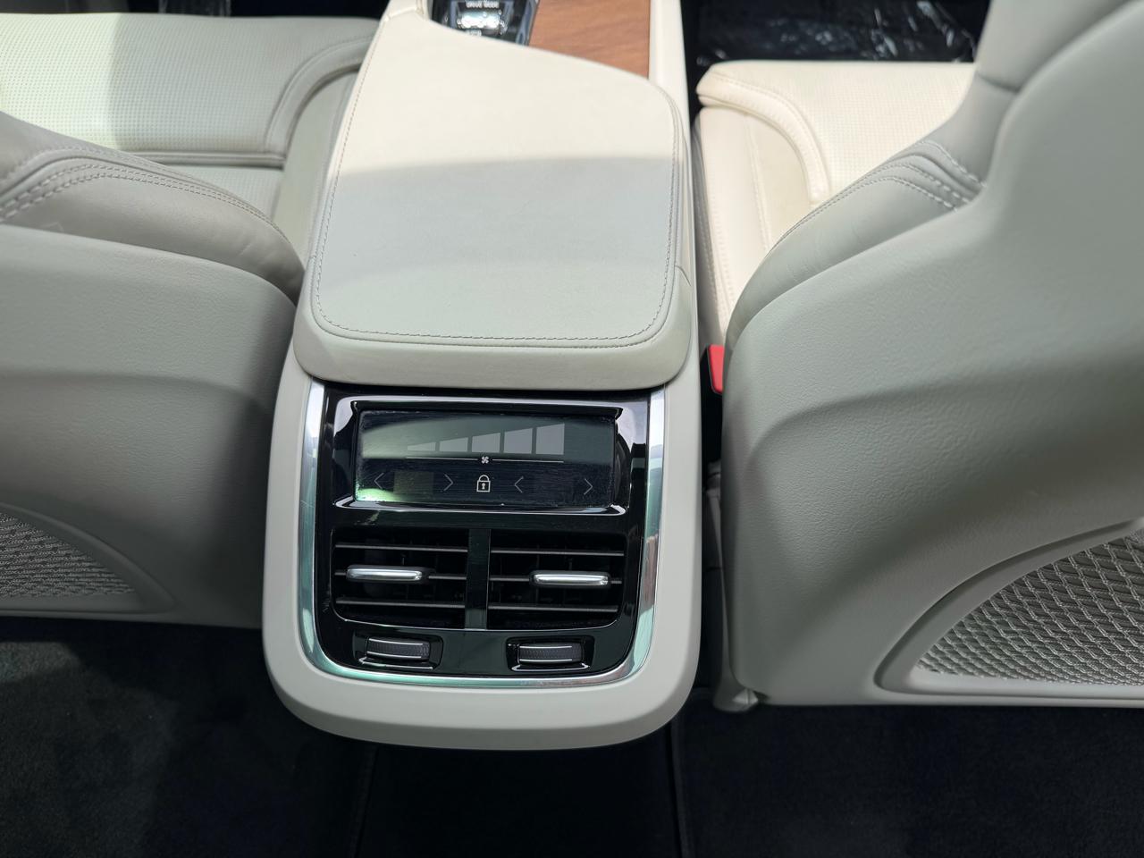 Volvo XC90 T6 AWD 7-Passenger Inscription 2018