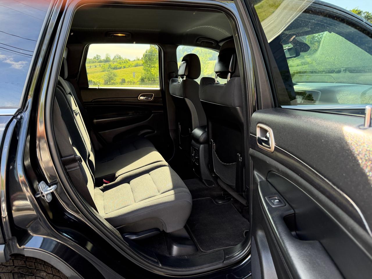 Jeep Grand Cherokee 4WD 4dr Laredo 2014