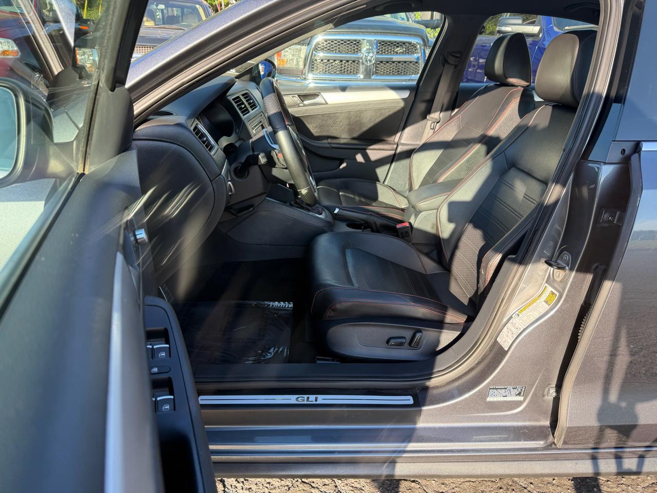 Volkswagen Jetta Sedan 4dr DSG GLI 2014