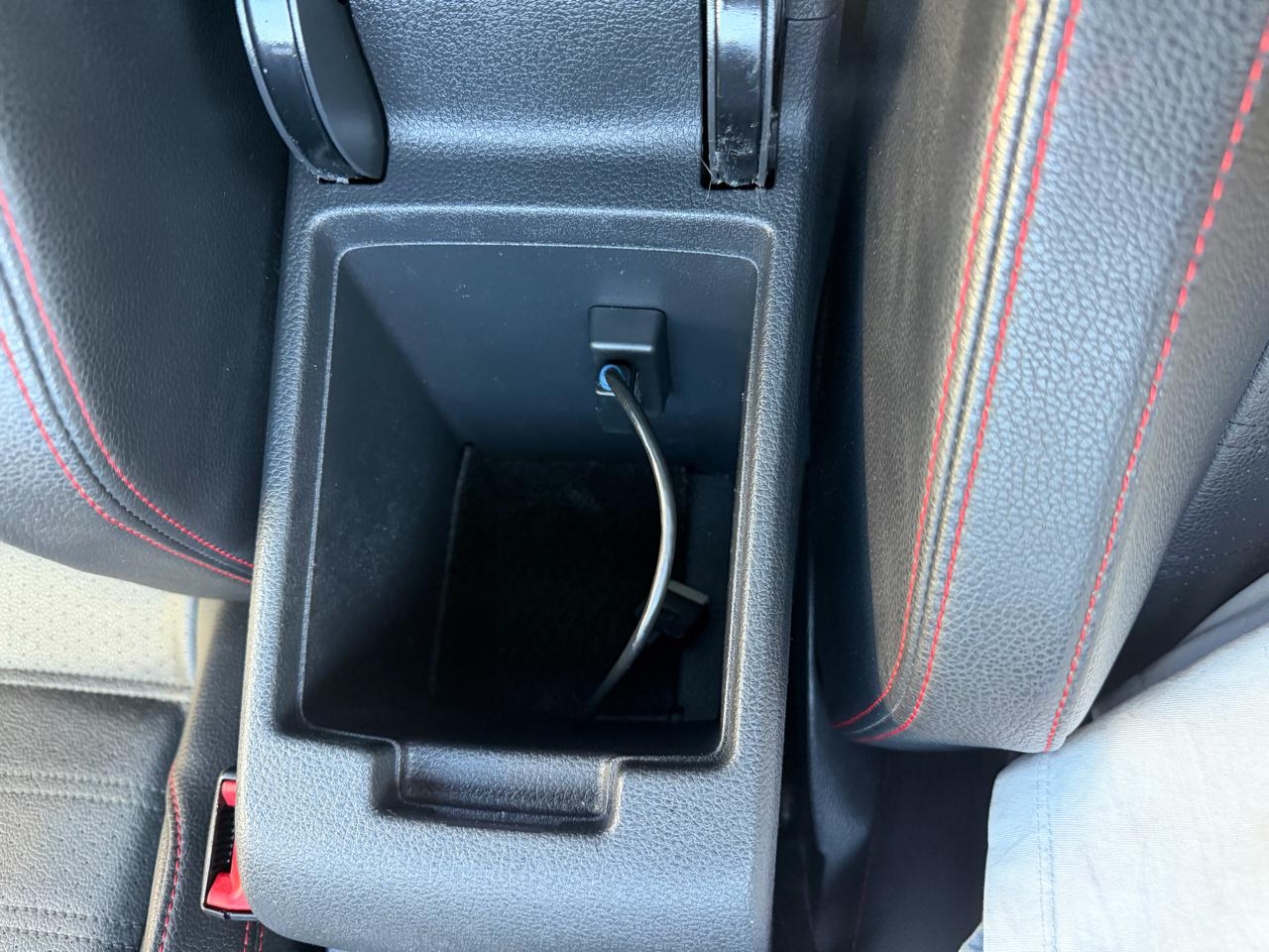 Volkswagen Jetta Sedan 4dr DSG GLI 2014