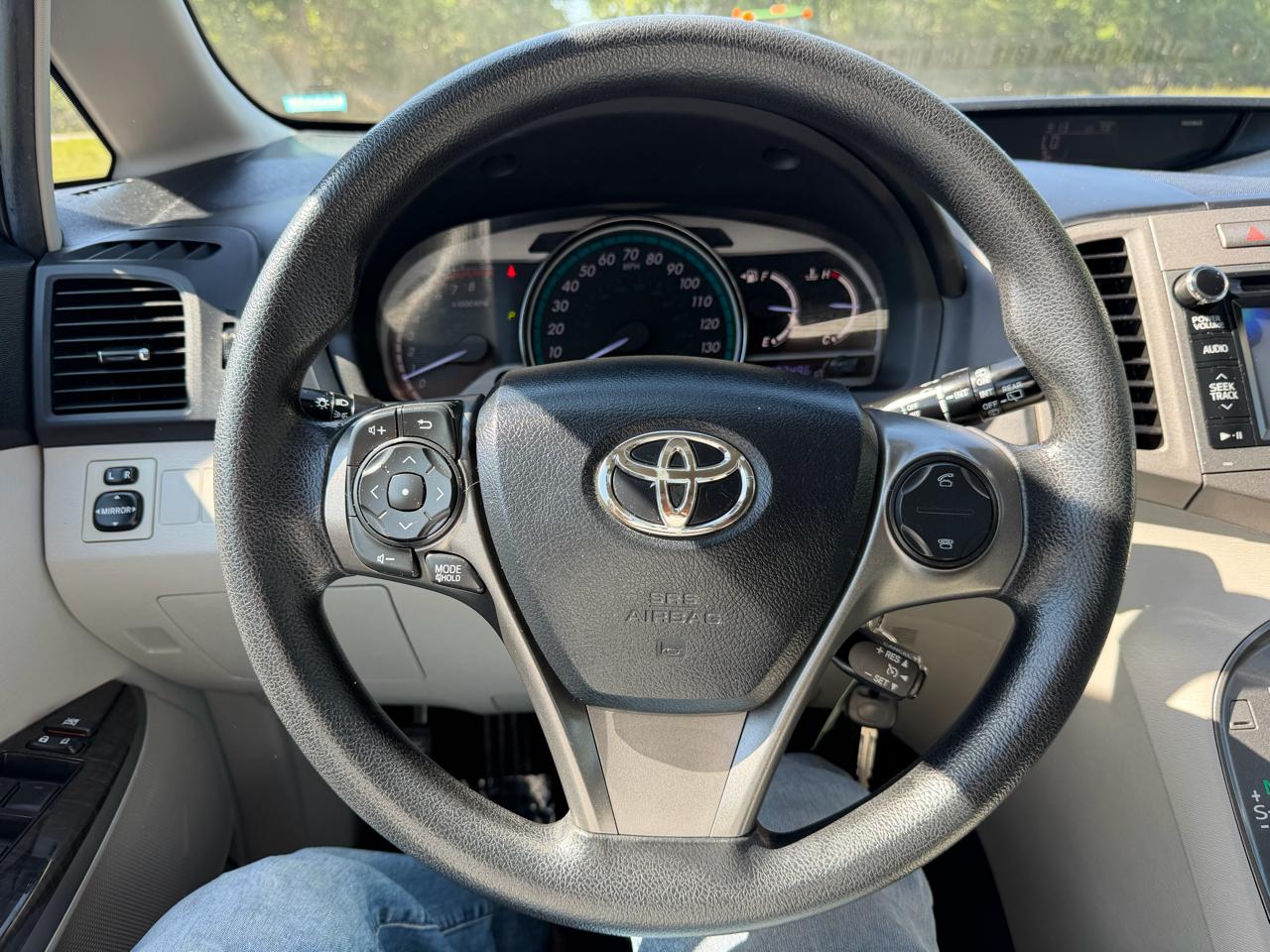 Toyota Venza 4D SUV AWD 4cyl 2013