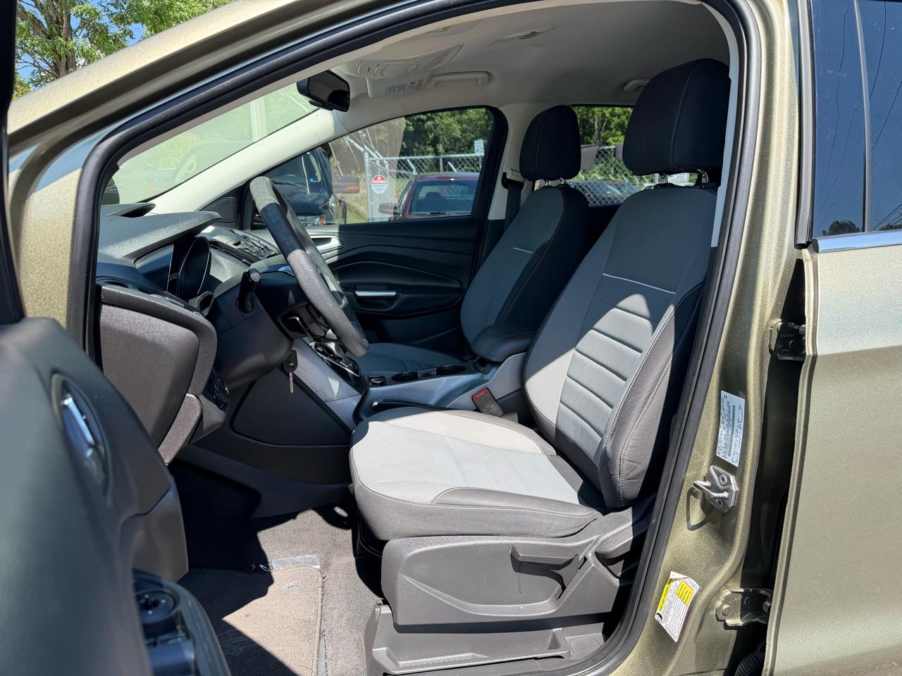 Ford Escape 4WD 4dr SE 2013