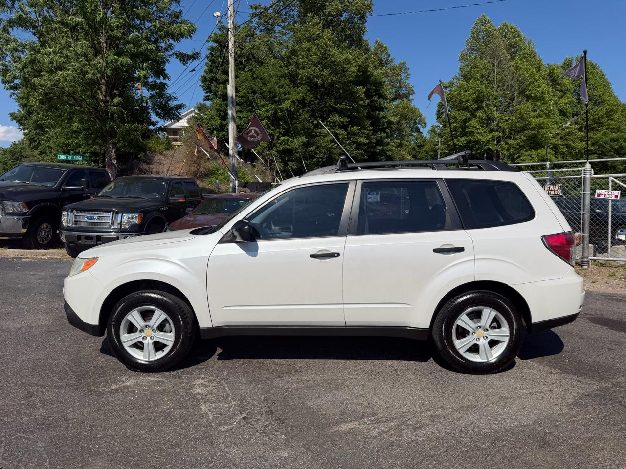 Subaru Forester 4dr Auto 2.5X w/Special Edition Pkg 2010