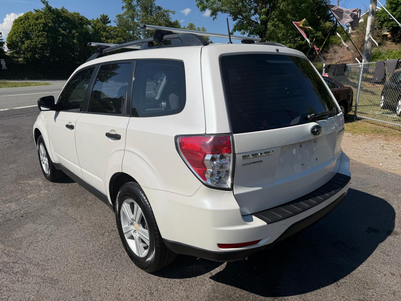 Subaru Forester 4dr Auto 2.5X w/Special Edition Pkg 2010
