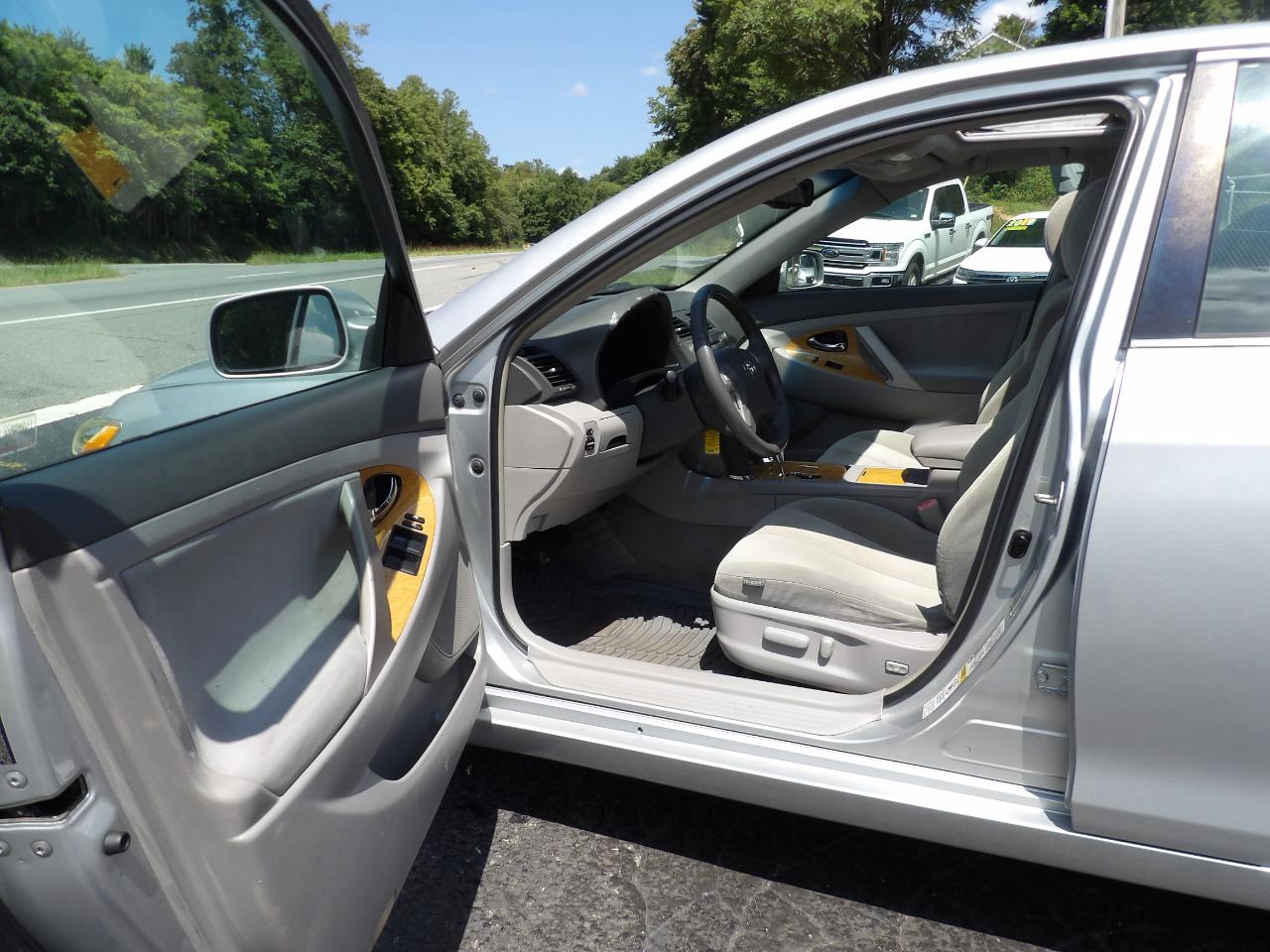 Toyota Camry XLE 2007