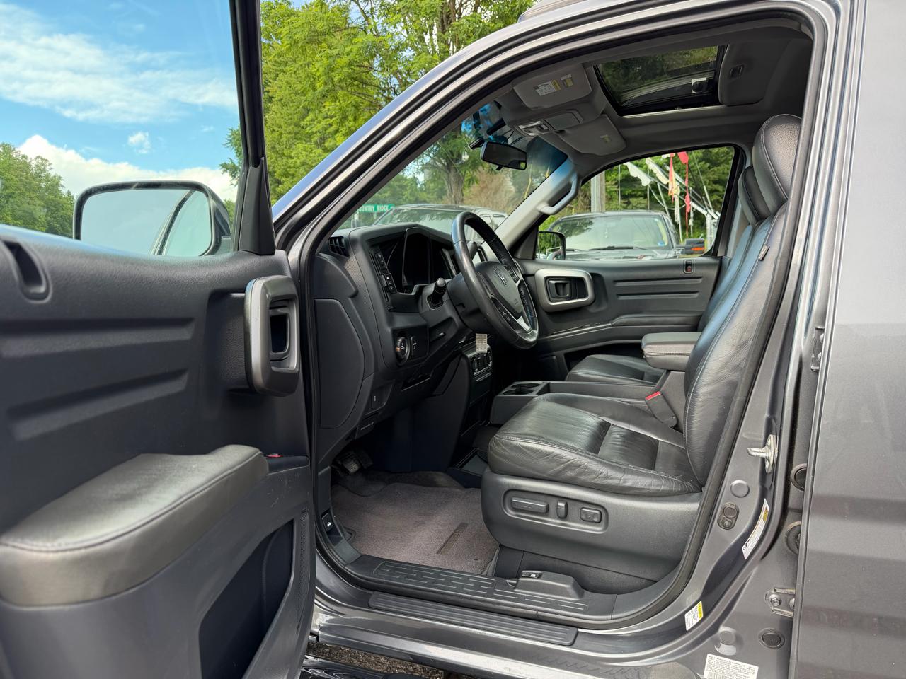 Honda Ridgeline 4WD Crew Cab RTL 2012