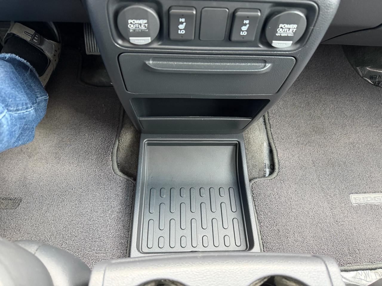 Honda Ridgeline 4WD Crew Cab RTL 2012