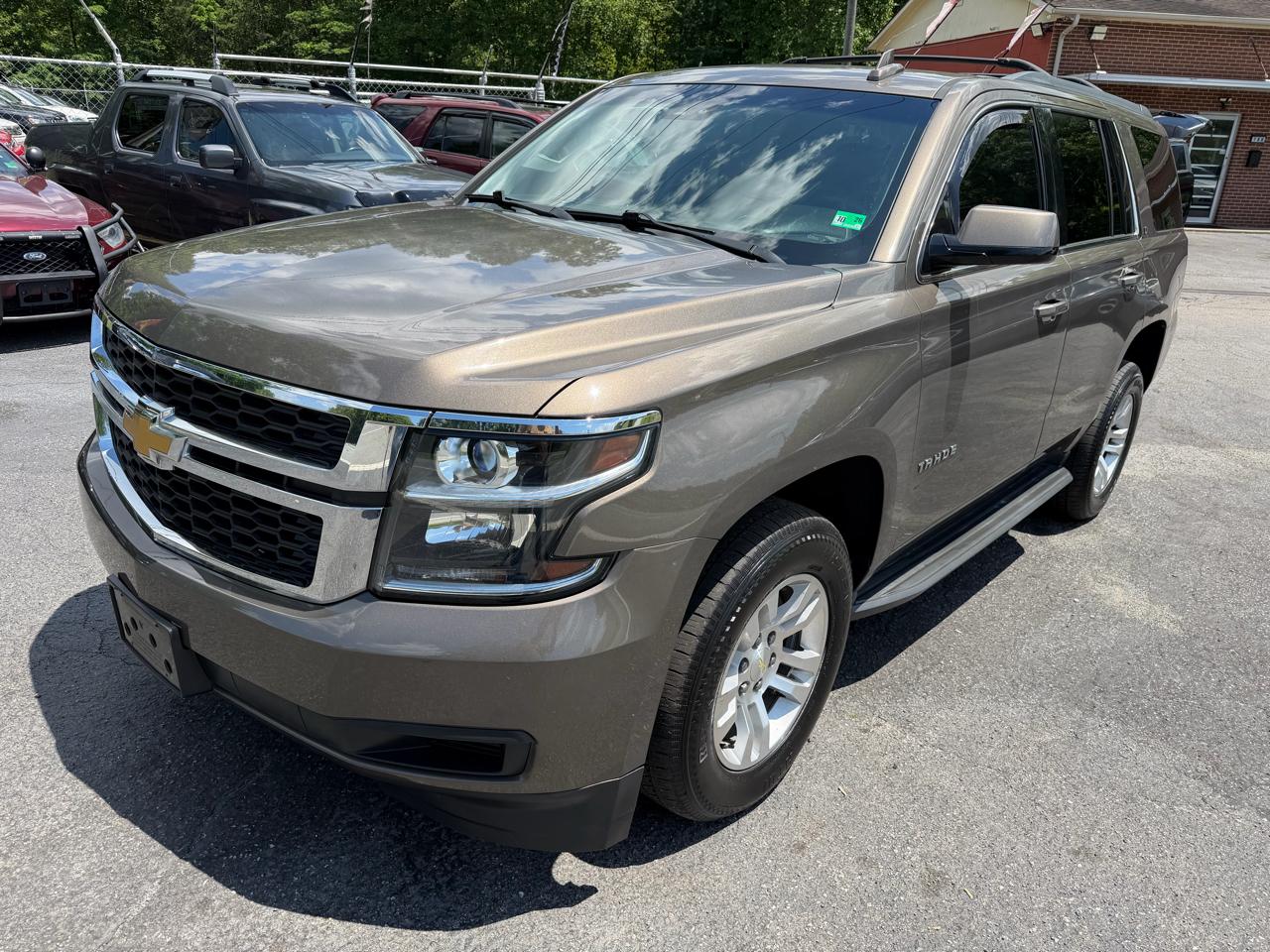 Chevrolet Tahoe 4WD 4dr LT 2015