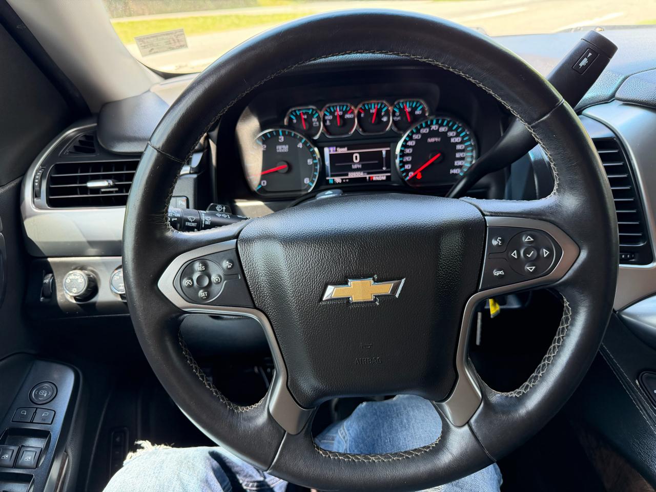 Chevrolet Tahoe 4WD 4dr LT 2015