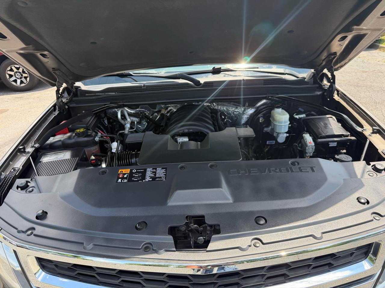 Chevrolet Tahoe 4WD 4dr LT 2015