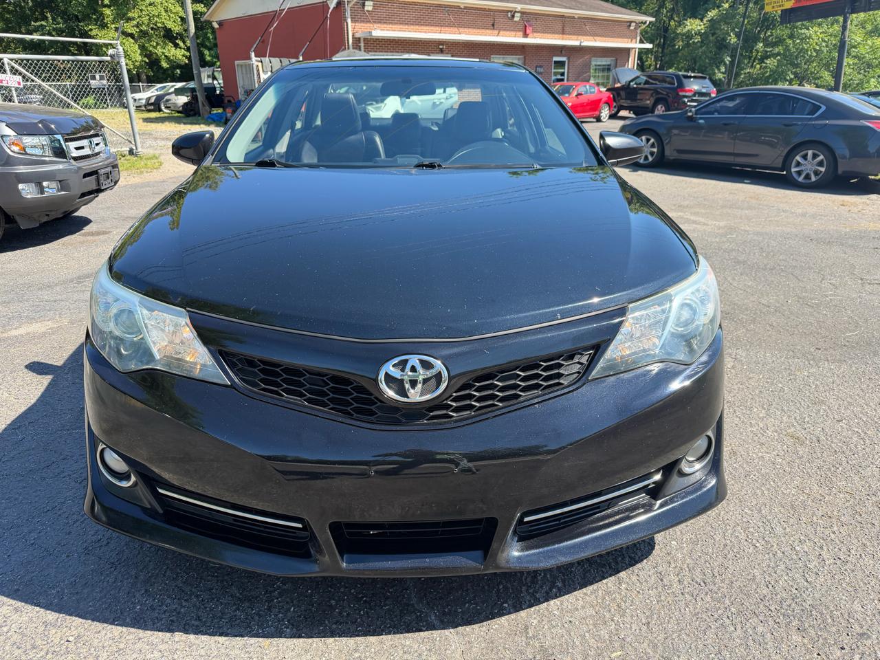 Toyota Camry SE 2013