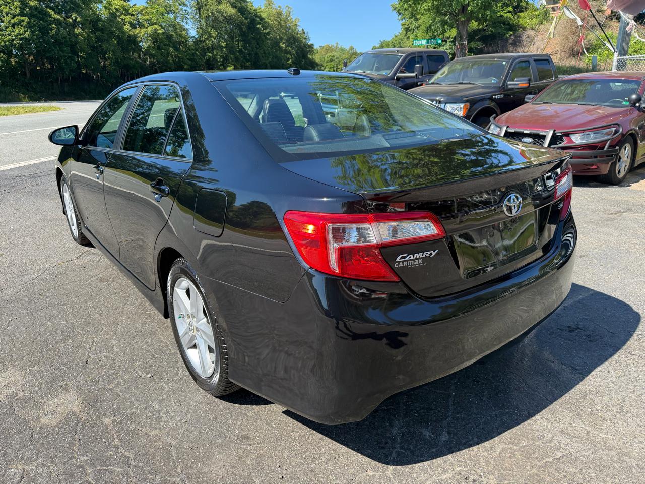 Toyota Camry SE 2013