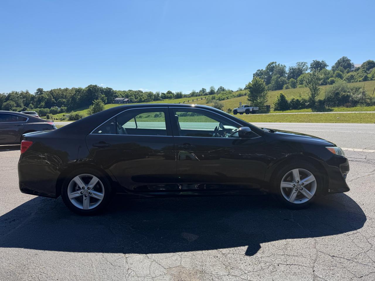 Toyota Camry SE 2013