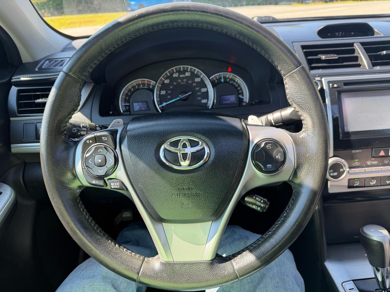 Toyota Camry SE 2013