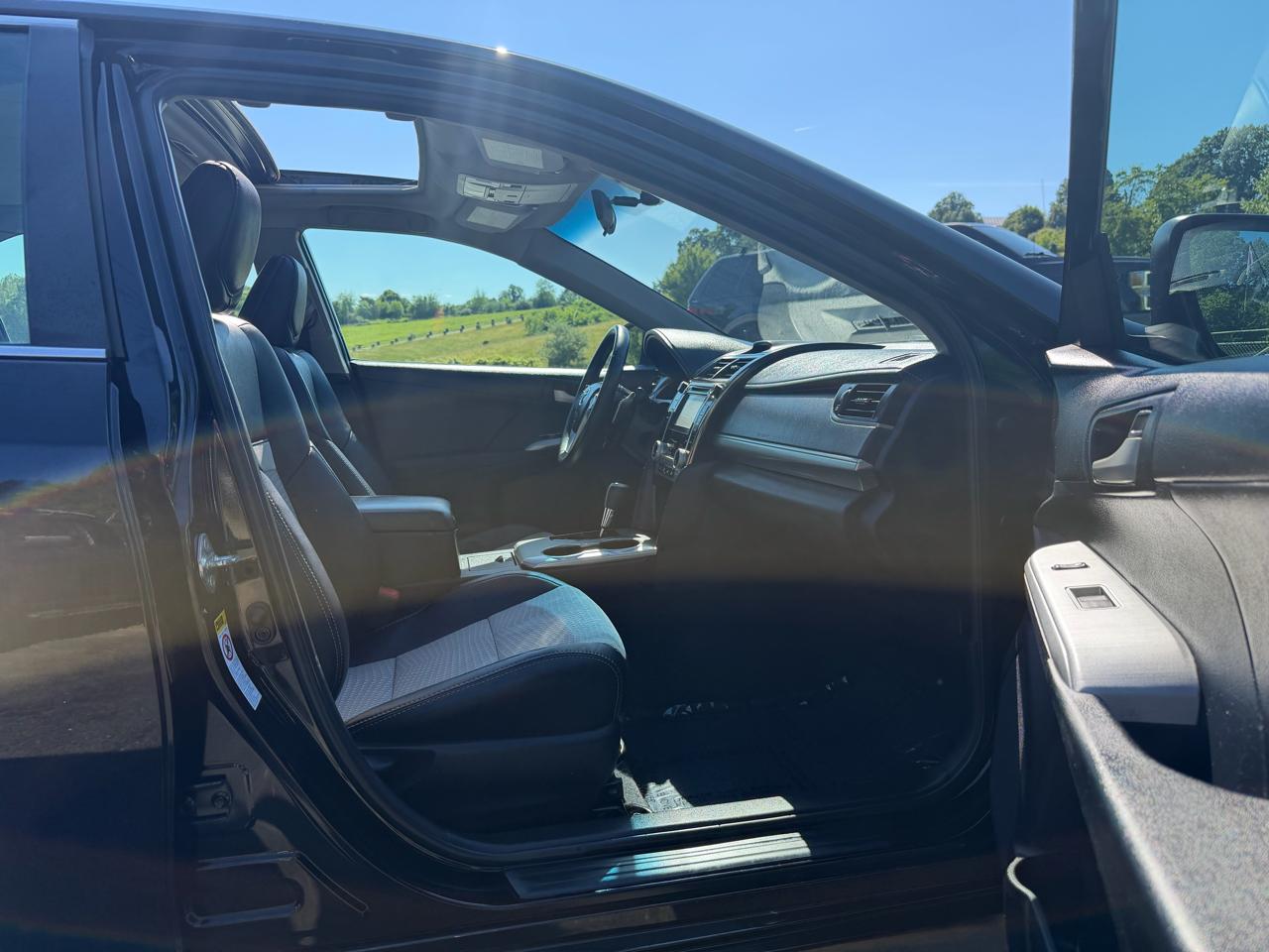 Toyota Camry SE 2013