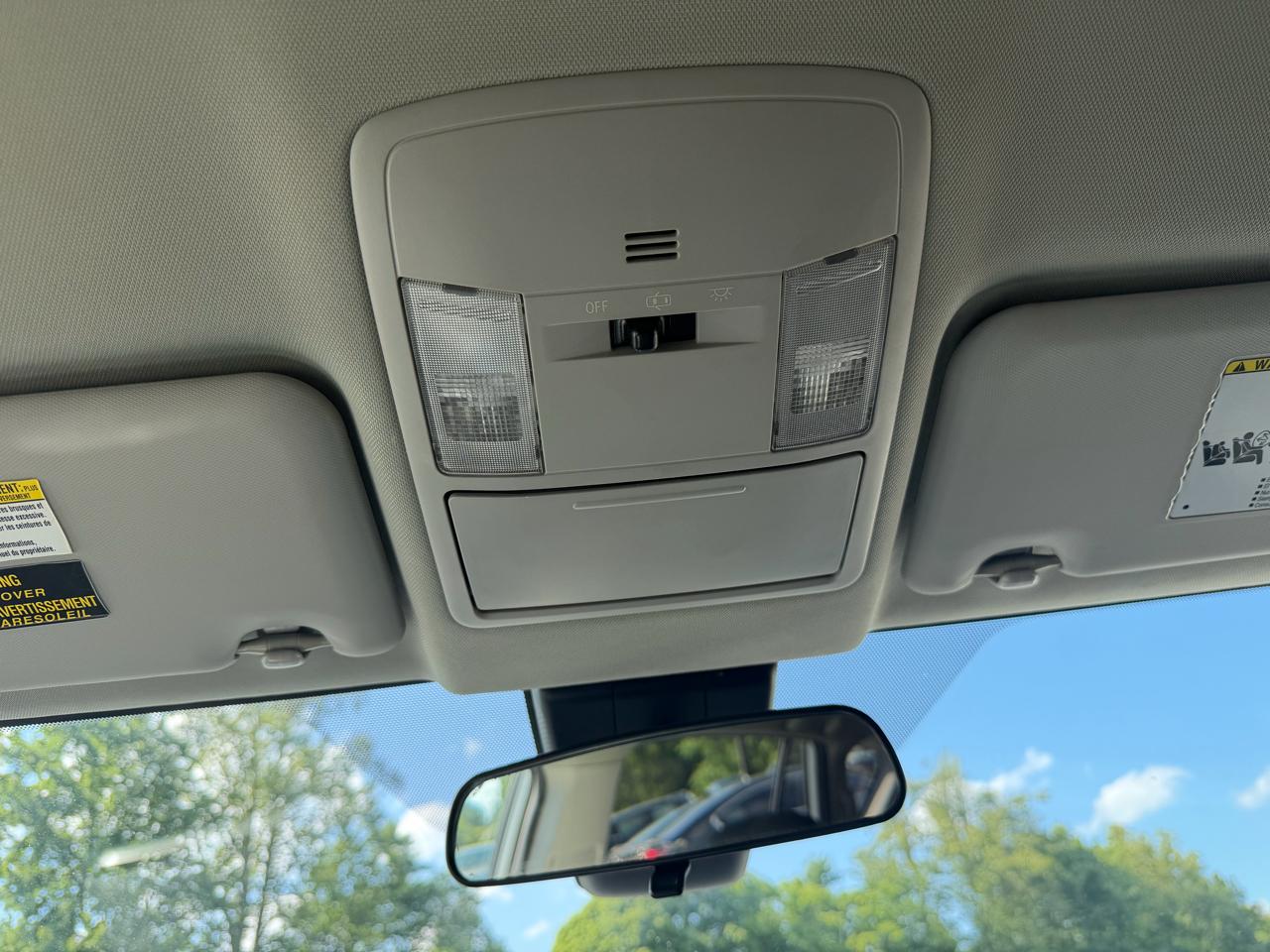 Toyota RAV4 LE AWD 2017